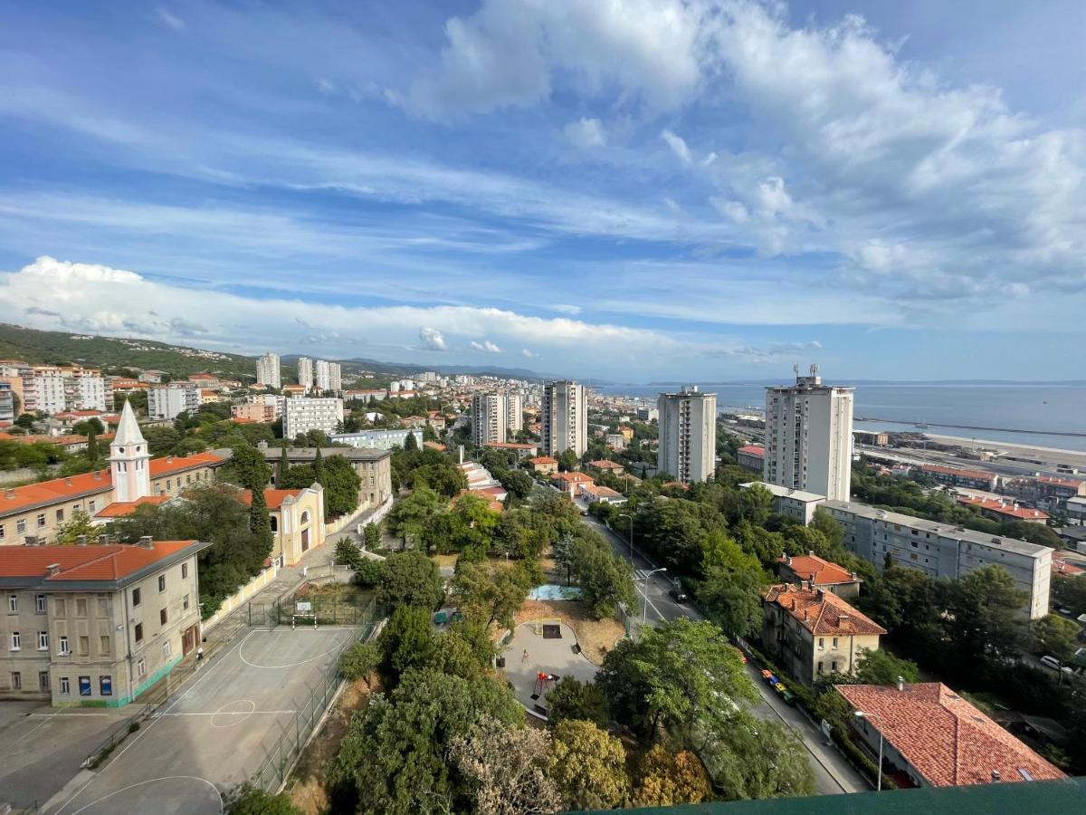 Apartment With Amazing City View Rijeka Exterior photo